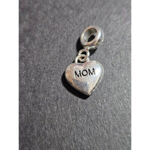 Silver tone Mom slide charm